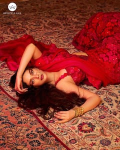 Aditi Rao Hydari Latest Photos : హీరామండి మూవీ ప్రమోషనల్ షూట్​లో అదితిరావు హైదరీ.. ఎంత అందంగా ఉందో చూశారా?