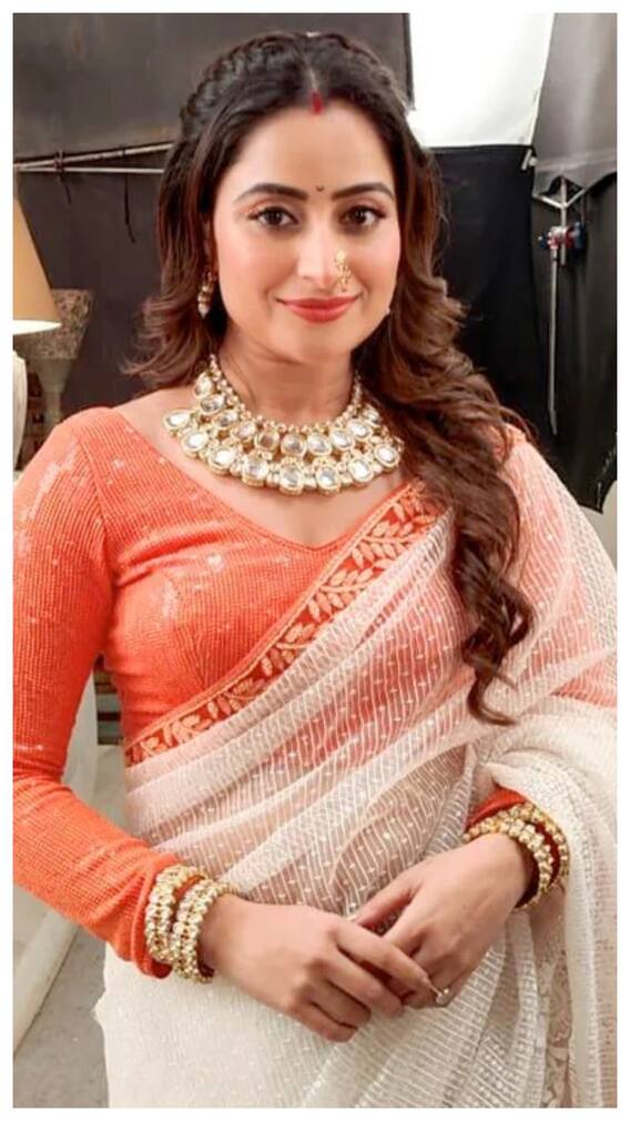 इन टीवी स्टार्स ने बीच में ही छोड़ दिया था सुपरहिट सीरियल