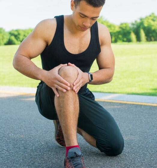 ਸੁੱਕੇ ਮੇਵੇ ਖਾਣਾ ਸਿਹਤ ਲਈ ਬਹੁਤ ਫਾਇਦੇਮੰਦ ਹੁੰਦਾ ਹੈ। ਇਨ੍ਹਾਂ ਵਿੱਚੋਂ ਇੱਕ ਮਖਾਨਾ ਹੈ। ਸੁਆਦੀ ਹੋਣ ਦੇ ਨਾਲ-ਨਾਲ ਇਹ ਸਿਹਤ ਲਈ ਵੀ ਬਹੁਤ ਫਾਇਦੇਮੰਦ ਮੰਨਿਆ ਜਾਂਦਾ ਹੈ। ਖਾਸ ਕਰਕੇ ਮਖਾਨਾ ਹੱਡੀਆਂ ਨੂੰ ਮਜ਼ਬੂਤ ਕਰਨ ਵਿੱਚ ਮਦਦ ਕਰਦਾ ਹੈ।