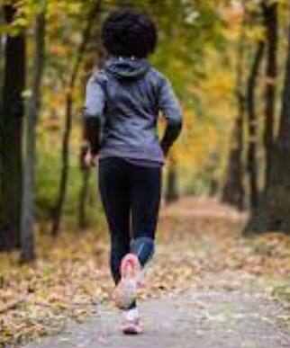 ਹਰ ਕਸਰਤ ਦੀ ਤਰ੍ਹਾਂ ਦੌੜਨ ਦਾ ਵੀ ਸਹੀ ਤਰੀਕਾ ਹੈ। ਜਿਸ ਦੀ ਮਦਦ ਨਾਲ ਵਿਅਕਤੀ ਲੰਬੇ ਸਮੇਂ ਤੱਕ ਬਿਨਾਂ ਥੱਕੇ ਦੌੜ ਸਕਦਾ ਹੈ। ਇਸ ਤੋਂ ਇਲਾਵਾ, ਇਹ ਜੋੜਾਂ 'ਤੇ ਜ਼ਿਆਦਾ ਭਾਰ ਨਹੀਂ ਪਾਉਂਦਾ ਹੈ।