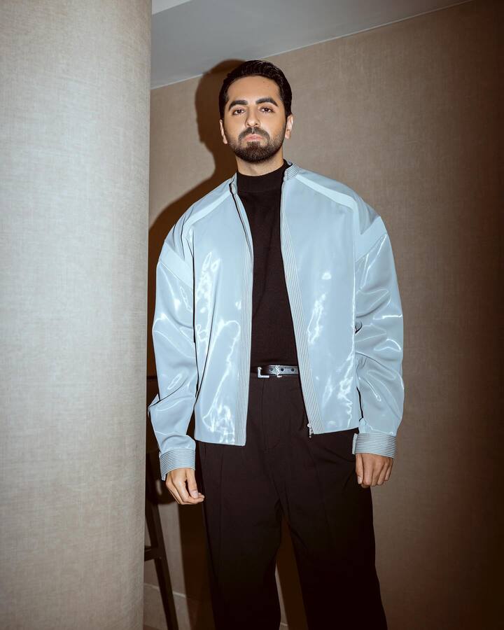 आयुष्मान खुराना (Ayushmann Khurrana) बॉलिवूडचा लोकप्रिय अभिनेता आहे. त्याच्या अभिनयाचं नेहमीच कौतुक होत असतं.