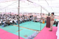 टोंक-सवाई माधोपुर लोकसभा सीट पर वोटिंग कल, प्रशिक्षण के बाद मतदान दल बूथों के लिए रवाना