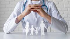 60 साल की उम्र के बाद कैसे मिलेगा हेल्थ इंश्योरेंस, जानें कितना होगा हर महीने का प्रीमियम