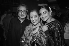 Salman Khan And Sanjay Leela Bhansali Reunite At Heeramandi Premiere, See All Unseen Photos