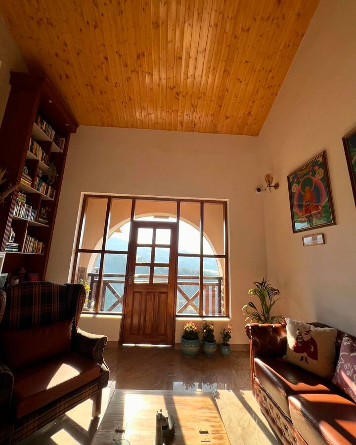 on the work front, Rubina was last seen in 'Jhalak Dikhhla Jaa 10'. (Images: Instagram/@rubinadilaik)