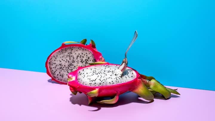 Discover the health benefits packed within dragon fruit! From regulating blood sugar and boosting immunity to promoting heart and bone health, this exotic fruit offers a holistic approach to wellness