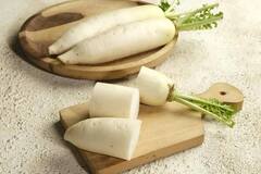 Raddish Benefits: कैंसर से लेकर डायबिटीज तक का रिस्क घटाती है मूली, जानें इसके 5 जबरदस्त फायदे