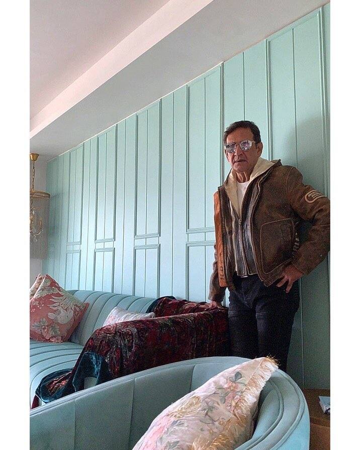 एबीपी माझाच्या मुलाखतीमध्ये महेश मांजरेकरांनी म्हटलं की, 'मला या गोष्टीचा भयंकर राग येतो. राग हा यायलाच हवा. लोकं म्हणतात दुर्लक्ष करा. का दुर्लक्ष करायचं. कोणी हक्क दिला तुम्हाला. मी काही तुमच्याबद्दल वैयक्तिक बोललो आहे का? मी एक सिनेमा बनवतो. तो तुम्ही बघितला, तुम्ही पैसे टाकले त्याच्यासाठी, तुम्हाला हक्का आहे सांगायचा की मला सिनेमा नाही आवडला. माझे पैसे फुकट गेले किंवा मला आवडला माझे पैसे वसूल झाले.