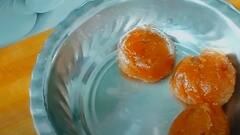 Wheat Ghee Ball : நாவில் கரையும் பதத்தில் கோதுமை நெய் உருண்டை ..ஈசியா செய்யலாம்!