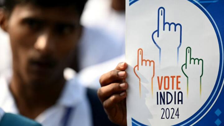 Lok Sabha Elections 2024 Second phase voting on 26th April Lok Sabha: ਦੂਜੇ ਗੇੜ ਲਈ ਕੱਲ੍ਹ ਪੈਣਗੀਆਂ ਵੋਟਾਂ, ਰਾਹੁਲ ਗਾਂਧੀ ਸਮੇਤ ਇਹਨਾਂ ਲੀਡਰਾਂ ਦੀ ਕਿਸਮਤ ਹੋਵੇਗੀ ਤੈਅ