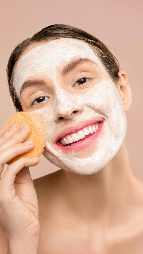 ਘਰ ‘ਚ ਇਦਾਂ ਬਣਾਓ ਫੇਸ ਸਕਰੱਬਸ, ਦੂਰ ਹੋ ਜਾਣਗੇ ਬਲੈਕਹੈੱਡਸ