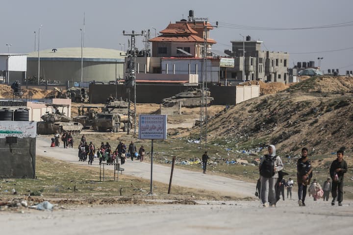 Israel poised to move ahead Rafah operation palestine gaza evacuation benjamin netanyahu Rafah Residents Prepare To Evacuate As Israel Forces Await Netanyahu Nod For Southern Gaza Offensive: Report