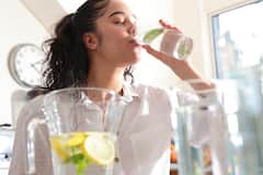 Combining Hot And Cold Water To Consuming White Salt: Food Mistakes That Everyone Keeps Repeating