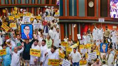 महापौर चुनाव स्थगित किये जाने पर MCD सदन में हंगामा, बीजेपी के खिलाफ नारेबाजी