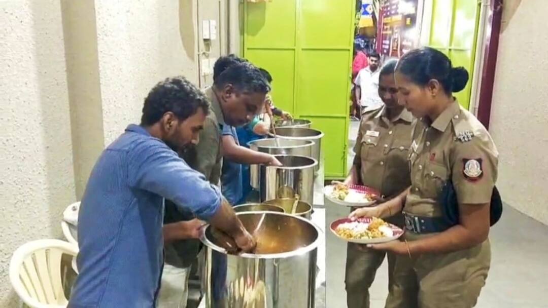 சித்திரை திருவிழா.. மூன்று நாட்களாக தொடர் உழைப்பில் காவல்துறை.. அளிக்கப்பட்ட அறுசுவை விருந்து