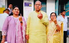 महाराष्ट्र में दूसरे चरण की वोटिंग का ताजा आंकड़ा, जानें- नवनीत राणा की सीट का हाल