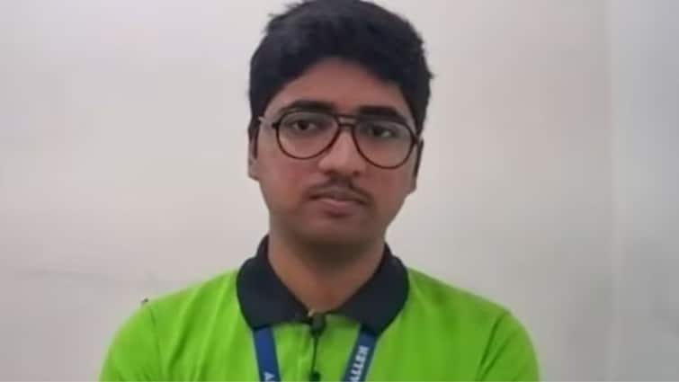 JEE Main 2024 Result: Meet Nilkrishna Gajare, Farmer's Son From Remote Maharashtra Village Bagged AIR 1 JEE Main 2024 Result: Meet Nilkrishna Gajare, Farmer's Son From Remote Maharashtra Village Bagged AIR 1