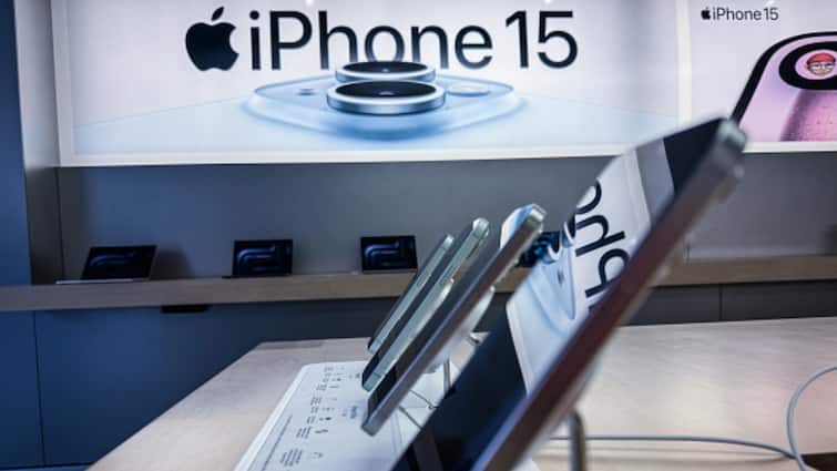 iPhone 15 Price Cut India Flipkart Offers Bank Cards Specifications Features Apple iPhone 15 Gets Price Cut In India On Flipkart. Check Out The New Cost