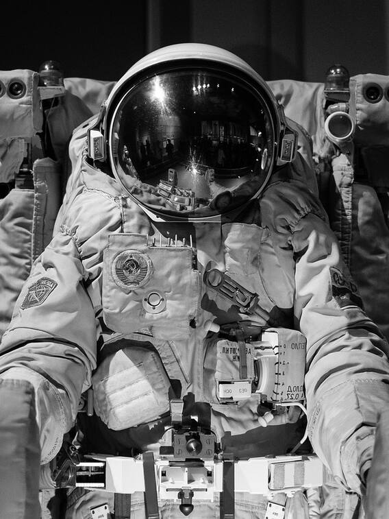 धरती पर आपका वजन 70 किलो है तो चांद पर कितना होगा?