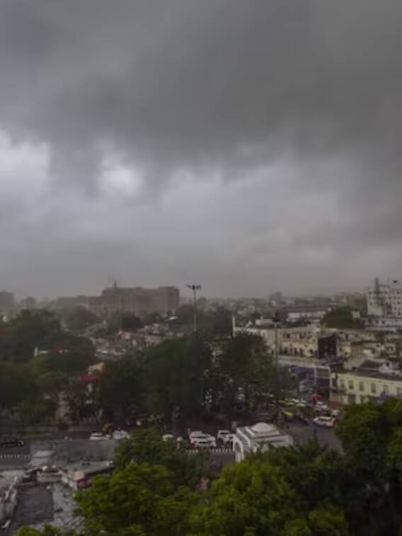 दिल्ली में बरिश का येलो अलर्ट, आंधी की भी चेतावनी