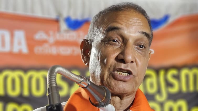 Lok Sabha Chunav 2024 Phase 2 Voting Satyapal singh caste vote in baghpat Lok Sabha Elections 2024: BJP सांसद सत्यपाल सिंह का फिर छलका दर्द, कहा- 'मतभेद इतनी जल्दी खत्म नहीं होते, वक्त...'