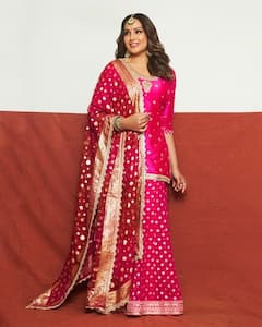 Wedding Guest Look: बिपाशा का गुलाबी शरारा सूट है शादियों की सीजन के लिए बेस्ट ऑप्शन