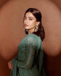 Rashmika Mandanna: చుడిదార్‌లో మెరిసిన రష్మిక మందన్నా - 'నేషనల్‌ క్రష్' ట్రెడిషనల్‌ లుక్‌కి కుర్రకారు ఫిదా!