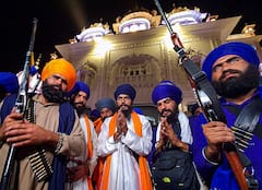 Amritpal Singh: अमृतपाल सिंह चुनाव लड़ने को कैसे हुआ राजी? मां बलविंद कौर ने किया खुलासा