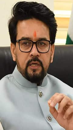 Rahul Gandhi की मोहब्बत की दुकान में नफरत का सामान है- Anurag Thakur | Loksabha Election 2024