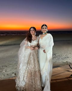 Rasha Thadani Photo: ટ્રેડિશનલ લુકમાં માતા રવિના સાથે રાશા થડાનીએ કરાવ્યું ફોટોશૂટ