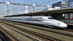 Indian Railway : बऱ्याचदा ट्रेनमध्ये प्रवास करतात, मग EMU, MEMU आणि DEMU ट्रेन म्हणजे काय हे आपल्याला माहित आहे का?