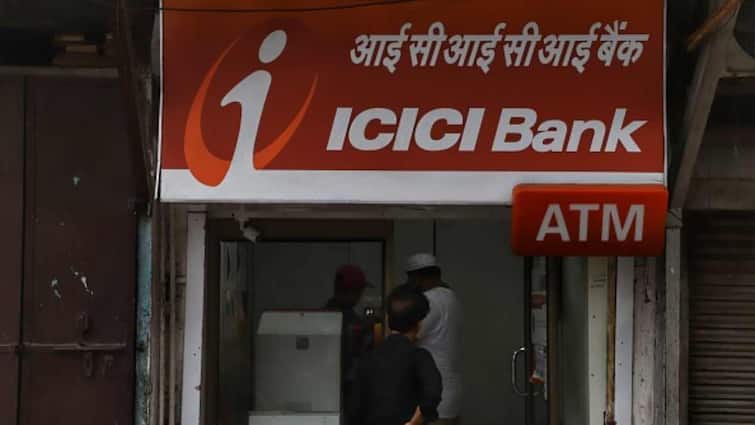 icici bank customers benefit no charges ICICI Bank: ICICI બેંકના ગ્રાહકોને થશે ફાયદો, હવે આ વસ્તુઓ માટે કોઈ ચાર્જ નહીં લાગે