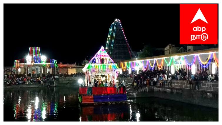 Mayiladuthurai sirkazhi sattainathar temple chithirai festival theppa uchavam - TNN சீர்காழி சட்டைநாதர் கோயில் தெப்ப உற்சவம்: திரளான பக்தர்கள் சாமி தரிசனம்