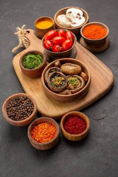 कैंसर जैसी बीमारी का ख़तरा होने के बाद भी मसालों में क्यों मिलाया जा रहा एथिलीन ऑक्साइड?