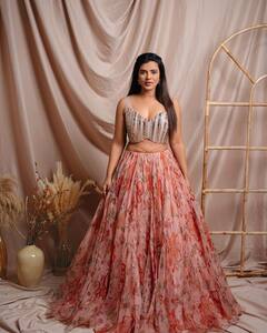 Aishwarya Rajesh Photos : சில்லென ஒரு மழைத்துளி..நடிகை ஐஸ்வர்யா ராஜேஸின் அழகிய புகைப்படங்கள்!