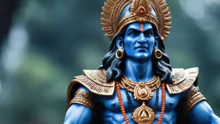 শনিবার শনি পুজোর বিশেষ কিছু বিশেষ নিয়ম রয়েছে। আসুন জেনে নেওয়া যাক শনিদেবের পুজো করার সময় কোন ভুলগুলি একেবারেও করা উচিত নয়।