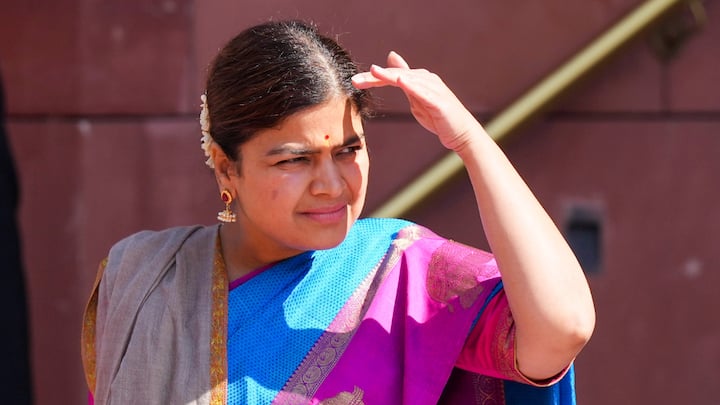 BJP MP Poonam Mahajan First Reaction After Replacement From Mumbai North Central Seat LS Polls: BJP MP Poonam Mahajan’s First Reaction After Replacement, Says ‘Every Moment Of My Life Will…’