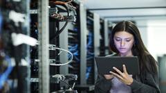 Tech Jobs: ટીસીએસ-ઈન્ફોસિસ જેવી દિગ્ગજ કંપનીઓમાં કર્મચારીઓની સંખ્યા ઘટી, પણ આ કંપનીઓ વધાર્યો સ્ટાફ