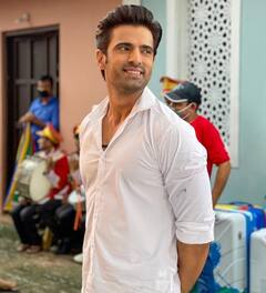 8 रेस्टोरेंट की मालिकन है पत्नी, करोड़ों में होती है कमाई,  फिर भी काम ढूंढ रहा ये एक्टर