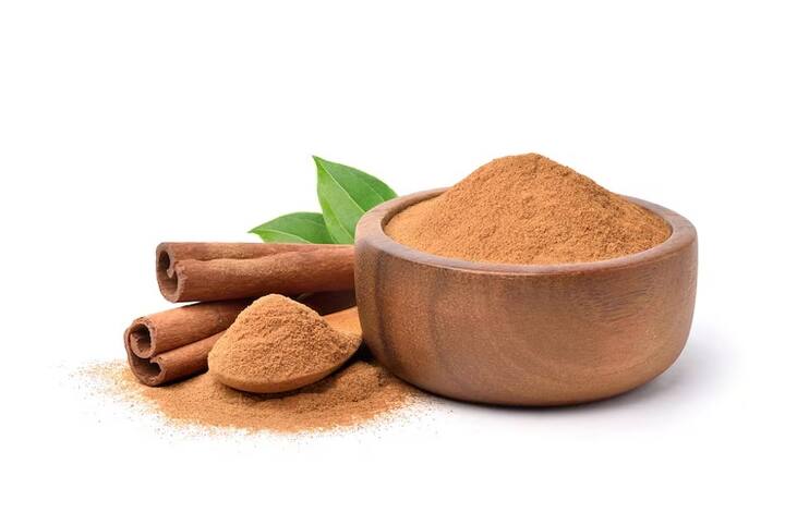 You can make cinnamon powder and drink it with lukewarm water.  Apart from this, it is consumed with tea, decoction and fruits.