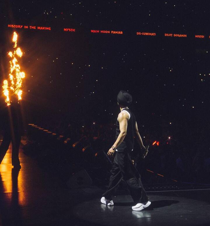 ਇਸ ਤਰ੍ਹਾਂ ਦਿਲਜੀਤ ਦੇ ਨਾਮ ਵੈਨਕੂਵਰ ਦੇ ਬੀਸੀ ਸਟੇਡੀਅਮ 'ਚ ਸਭ ਤੋਂ ਜ਼ਿਆਦਾ ਭੀੜ ਇਕੱਠੀ ਕਰਨ ਦਾ ਰਿਕਾਰਡ ਹੋ ਗਿਆ ਹੈ।