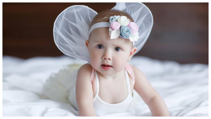 शहद: बच्चों को एक साल से पहले शहद न दें क्योंकि इसमें बोटुलिज्म के जीवाणु होते हैं, जो उनके लिए खतरनाक हो सकते हैं.