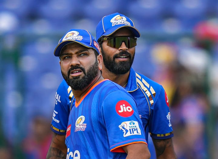 Rohit Sharma has been in good form throughout IPL 2024 but he faltered with the bat in DC vs MI IPL match, managing only 8 runs off 8 balls.