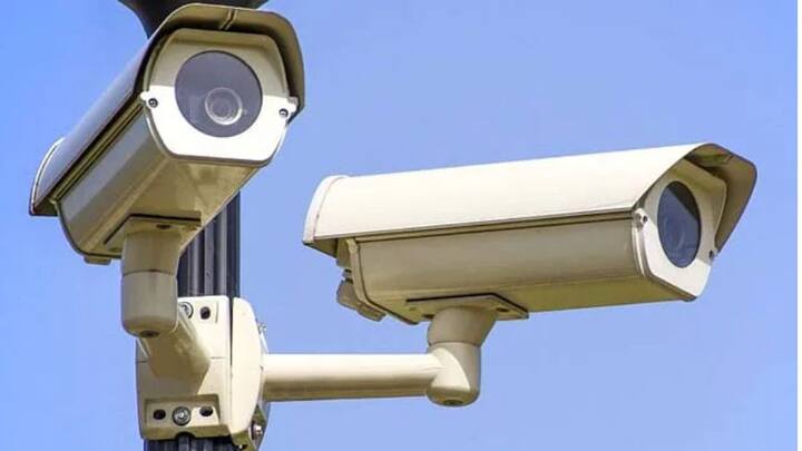 Ludhiana News Now the eyes of the police will be on accused and suspicious vehicles 1442 CCTV cameras are being fitted. Ludhiana News: ਹੁਣ ਮੁਲਜ਼ਮਾਂ ਤੇ ਸ਼ੱਕੀ ਵਾਹਨਾਂ 'ਤੇ 24 ਘੰਟੇ ਰਹੇਗੀ ਪੁਲਿਸ ਦੀ ਅੱਖ, 1442 ਸੀਸੀਟੀਵੀ ਕੈਮਰੇ ਕੀਤੇ ਜਾ ਰਹੇ ਫਿੱਟ