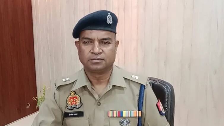 Azamgarh News: शिब्ली कॉलेज के प्रोफेसर से मारपीट, Video बनाकर धार्मिक मुद्दा बनाने की कोशिश, 6 लोगों पर FIR Azamgarh Shibli College professor assaulted making video attempt to create religious FIR against 6 people ann Azamgarh News: शिब्ली कॉलेज के प्रोफेसर से मारपीट, Video बनाकर धार्मिक मुद्दा बनाने की कोशिश, 6 लोगों पर FIR