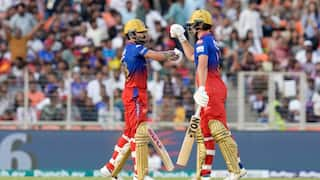 RCB vs GT: गुजरात को हराकर आरसीबी ने बढ़ाई उम्मीद, जानें कैसे प्लेऑफ में मिल सकती है जगह