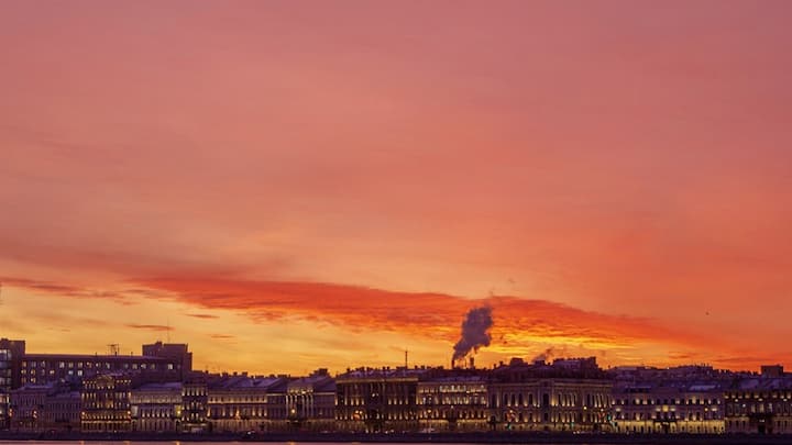 সাধারণত রাজধানীর জনসংখ্যা দেশের অন্য শহরের থেকে বেশি হয়। দক্ষিণ কোরিয়ার মোট জনসংখ্যার ২০ শতাংশই সোলে বাস করে। পেরুর লিমা, চিলের সান্টিয়াগোও এই তালিকায় পড়ে। পিক্সাবে