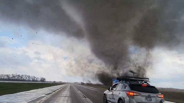 Tornado Intercept Near Lincoln Officials Urge People Seek Shelter Nebraska Weather US: Large Tornado Touches Down In Nebraska, Dramatic Visuals Surface On Social Media — WATCH