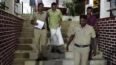 மாவட்ட நீதிபதி எனக்கூறி பழனி கோயிலில் சாமி தரிசனம் - போலி நபர் சிக்கியது எப்படி?