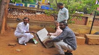 சிவகங்கையில் 224 ஆண்டுகள் பழமையான கல்வெட்டு கண்டெடுப்பு..தொல்நடைக் குழுவிற்கு பாராட்டு
